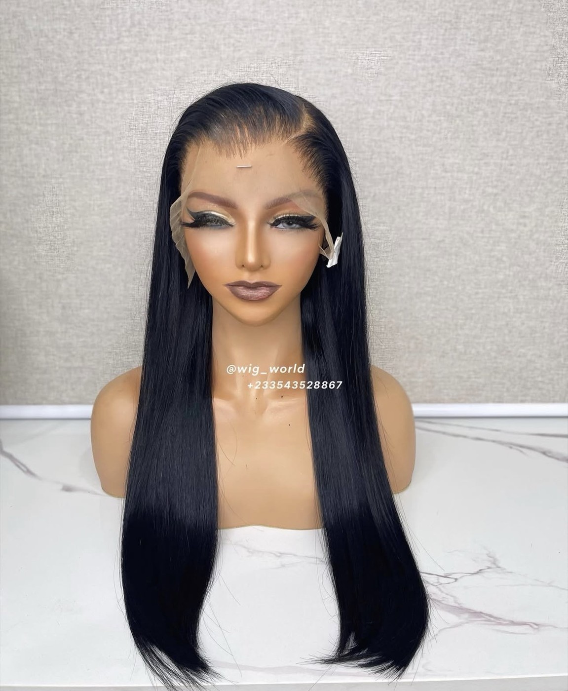 Sleek black mid-length wig